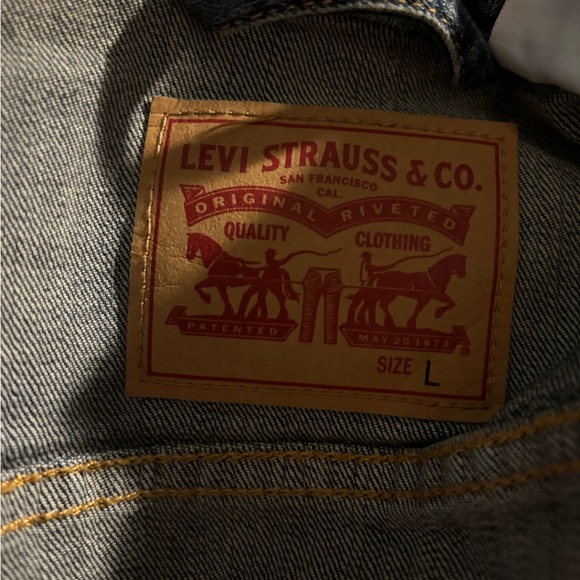 Levi’s Jean jacket - Picture 3 of 7